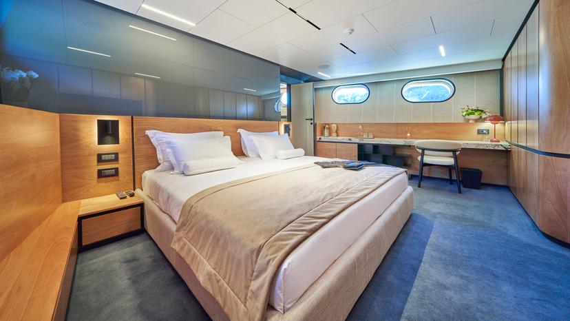 Master Suite (x 2) image 1