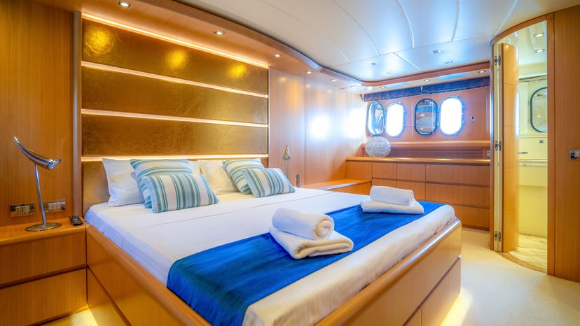 Master Cabin (x 1) image 1