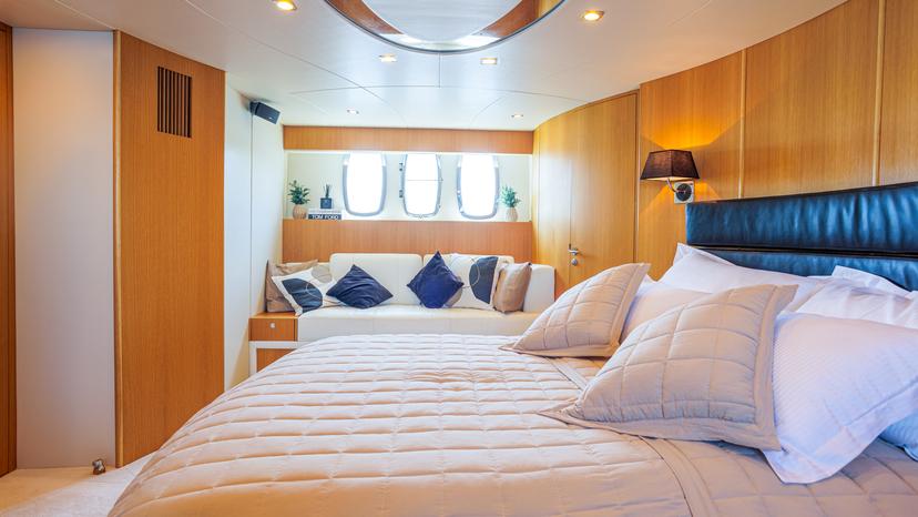 Master Suite (x 1) image 1