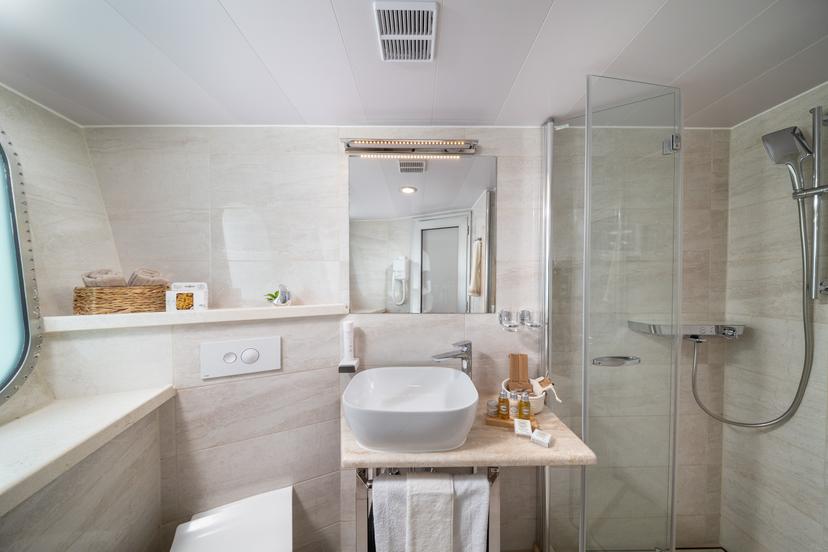 Olimp - Double or Twin Cabin (x 10) image 2