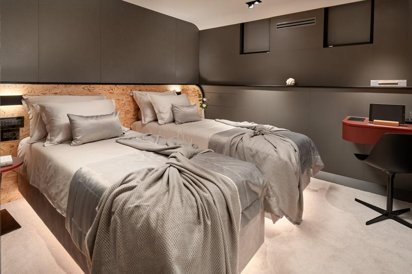 Convertible Cabin (x 2) image 1