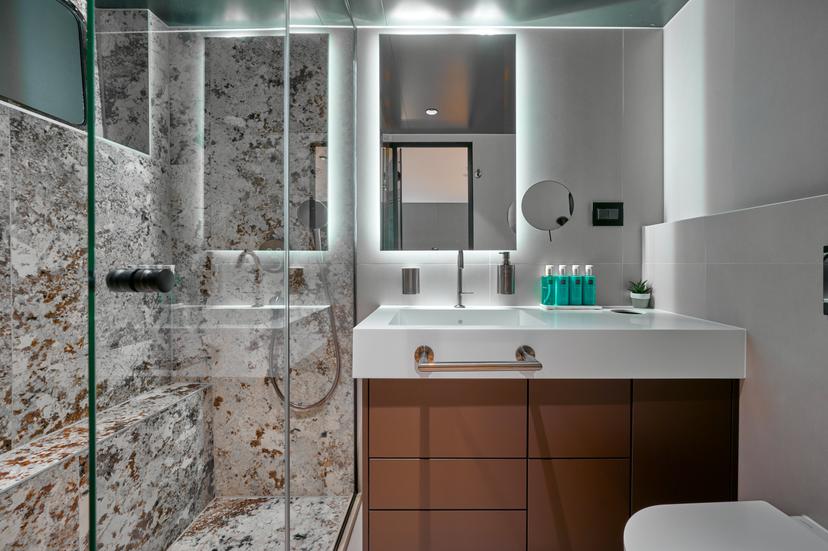 Convertible Cabin (x 2) image 2