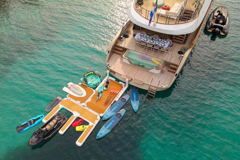 Water Toys & Tenders image 1