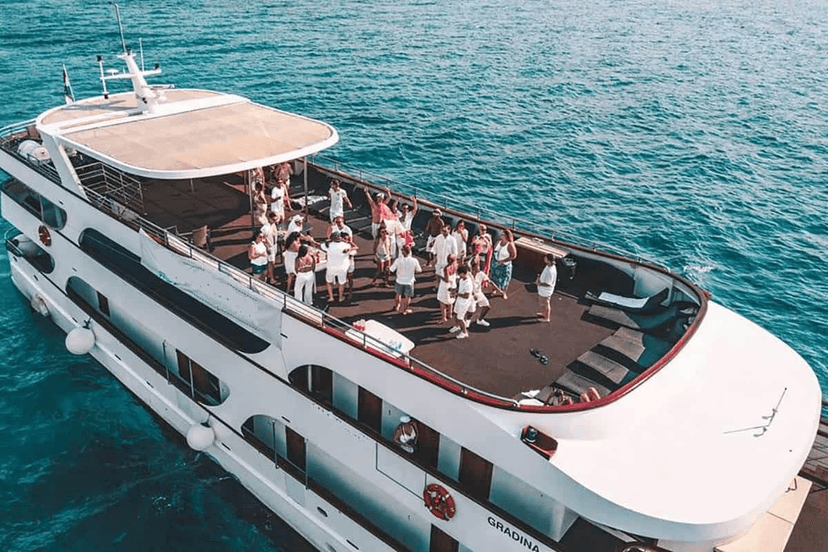 Amenities & Features image 1