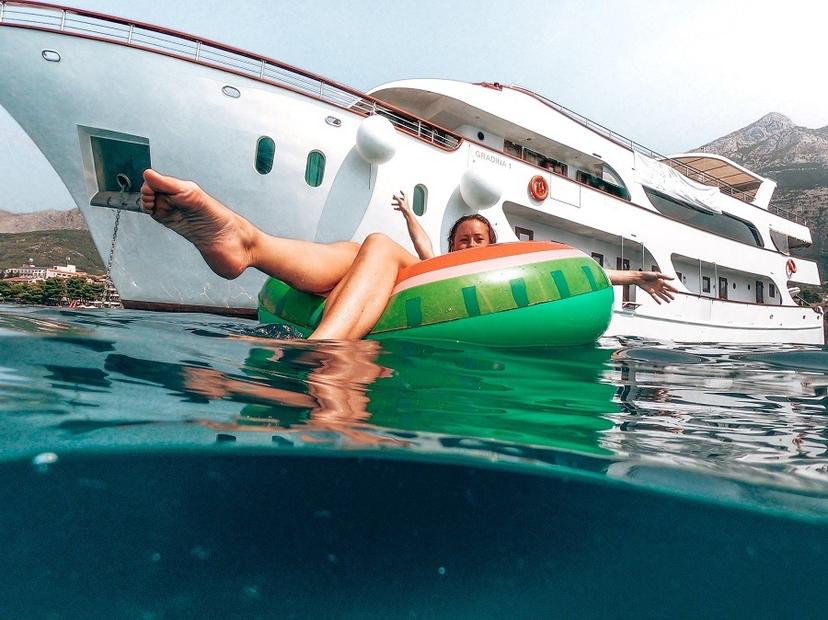 Water Toys & Tenders image 1