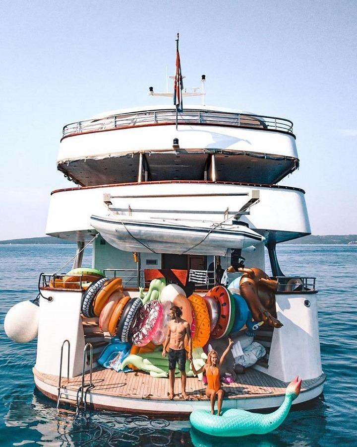 Water Toys & Tenders image 4