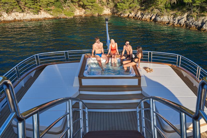 Aeterna - Amenities & Features image 3