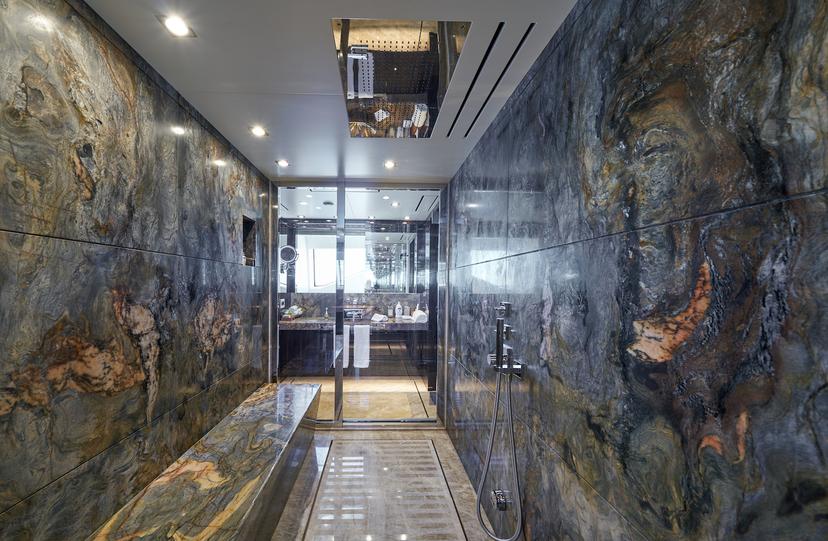 Master Suite (x 1) image 2