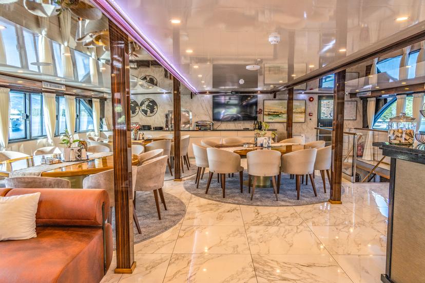 Amenities & Features image 7